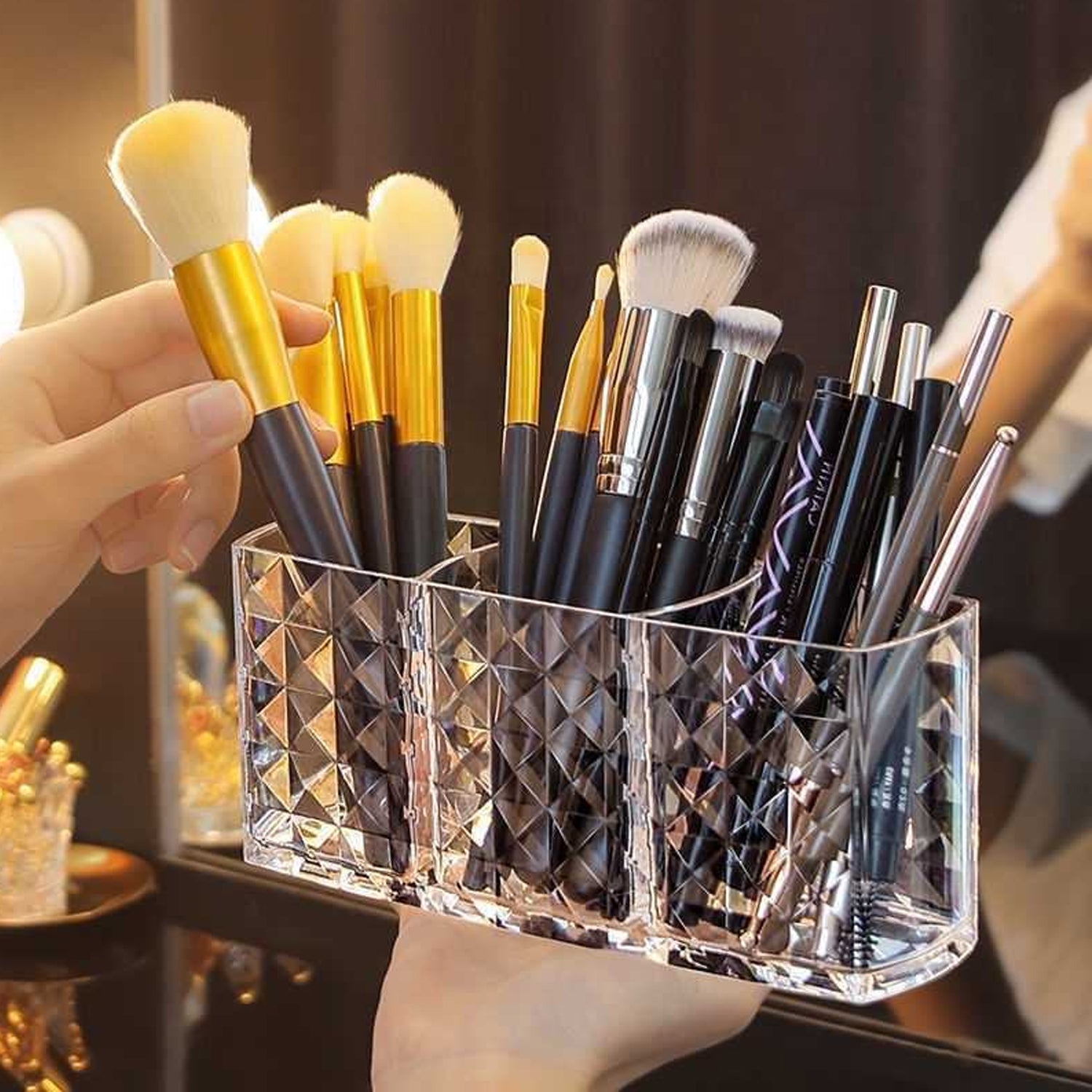 Elegant Crystal-effect 3-compartment Acrylic Makeup Brush Holder (1 Pc) Elegant Crystal-effect 3-compartment Acrylic Makeup Brush Holder (1 Pc)